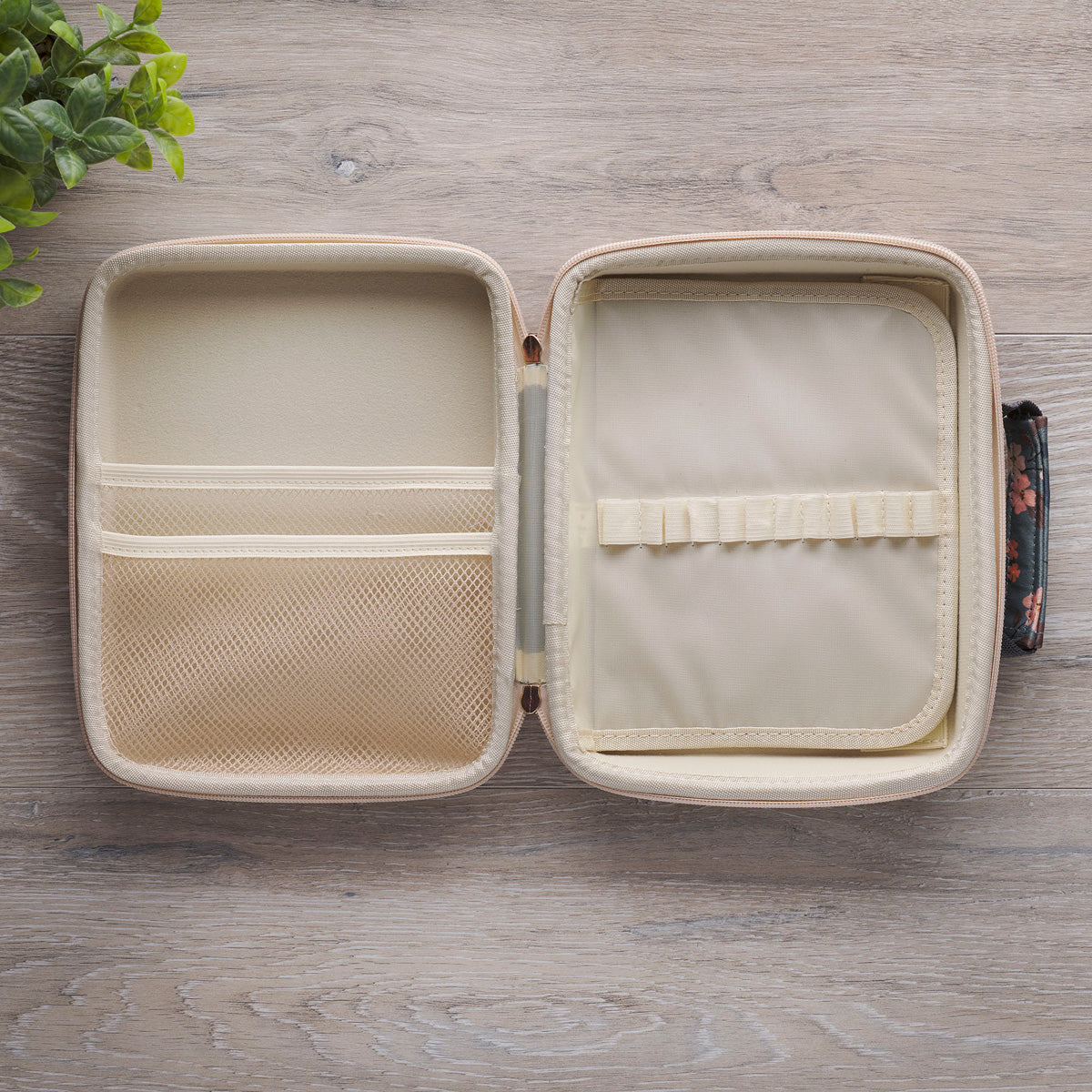 Be Still and Know Hardcover Organizer Bible Case