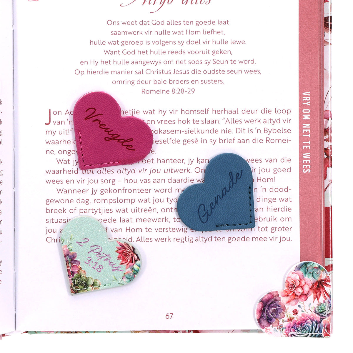 Vreugde en Genade Afrikaans Four-Piece Faux Leather Heart Corner Bookmark Set