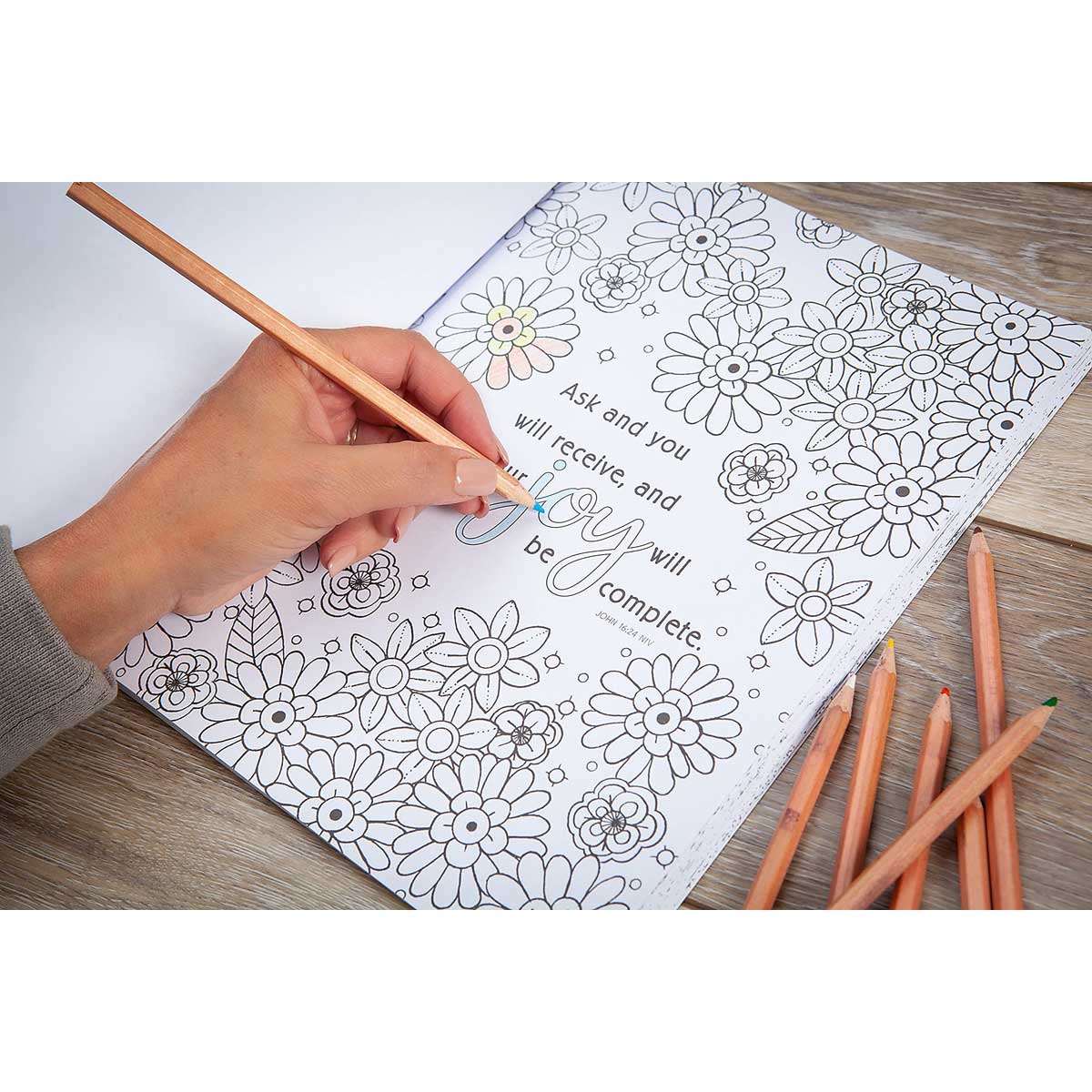 Amazing Grace Coloring Book (Paperback)