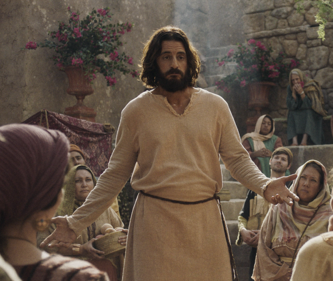 Jesus preaching to his followers in The Chosen, Season 1.