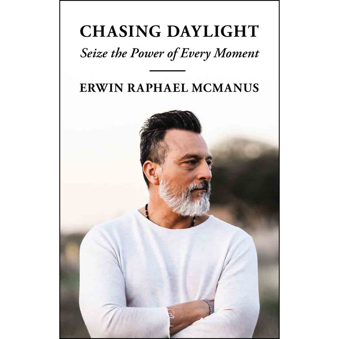 Chasing Daylight (Paperback)