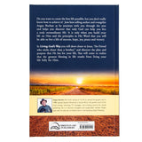 Living God's Way: 366 Large-Print Devotions: The Path That Leads To A God-Honoring Life HC