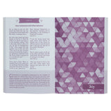 Pocket Bible Devotional For Girls Pink (Paperback)