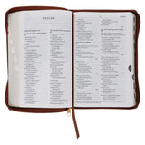 NLV Taan Bruin Kunsleer Standaard Bybel met Ritssluiter en Duimgrepe