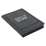 2027 Angus Buchan Dagboek - Dagbeplanner - Wandel in Geloof - Kunsleer met Rits