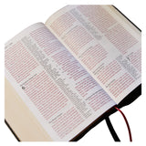 NKJV C / Column Ref Bible Giant Print Black (Imitation Leather)
