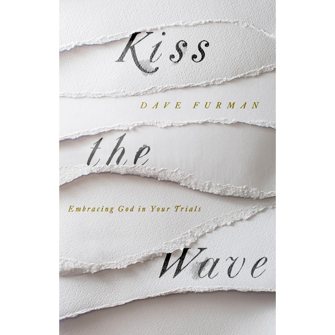 Kiss The Wave (Paperback)