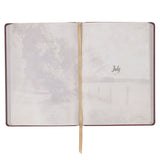 Pursuing God: 366 Daily Devotions (Faux Leather)