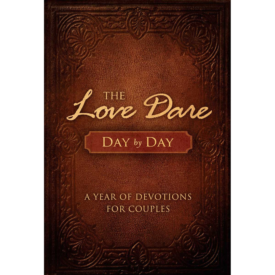 The Love Dare Day By Day: A Year Of Devotions For Couples (Paperback)